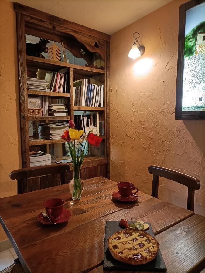 Relais Du Paradis Chambres D'Hotes Introd Buitenkant foto