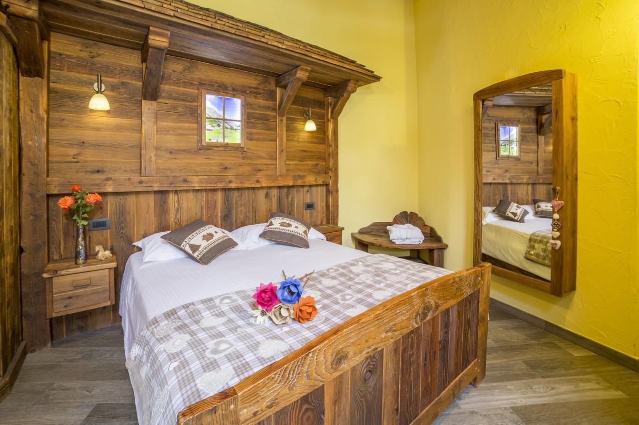 Relais Du Paradis Chambres D'Hotes Introd Buitenkant foto