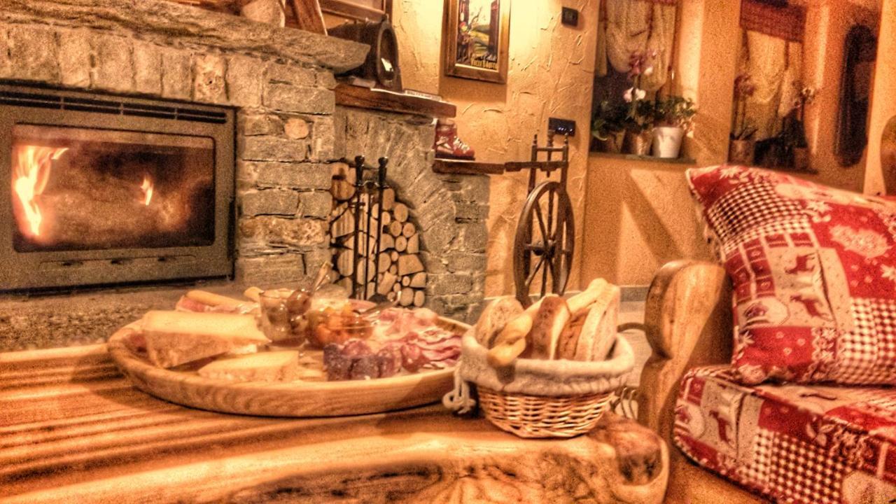 Relais Du Paradis Chambres D'Hotes Introd Buitenkant foto